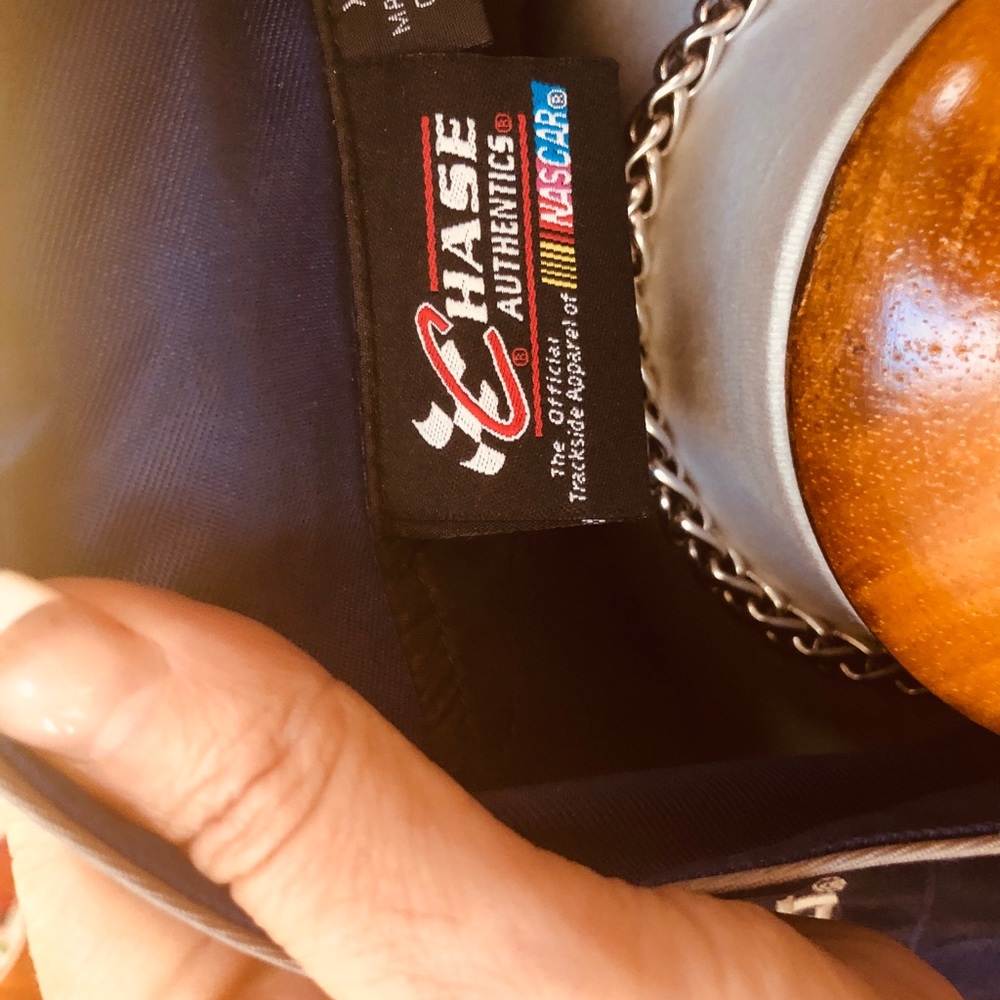 NASCAR Vintage Racing Jacket ๐๐๏ธโค๏ธ - Picture 8 of 10